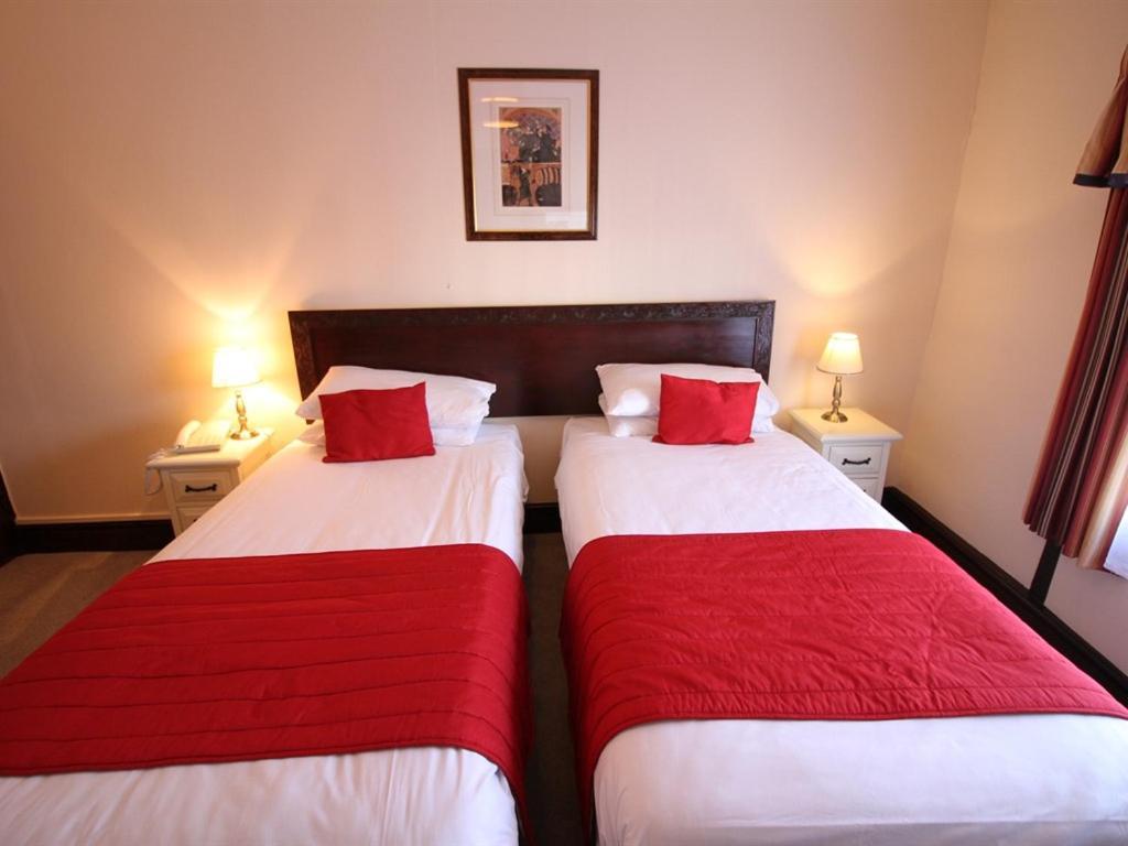 Pilgrims Hotel Canterbury Oda fotoğraf