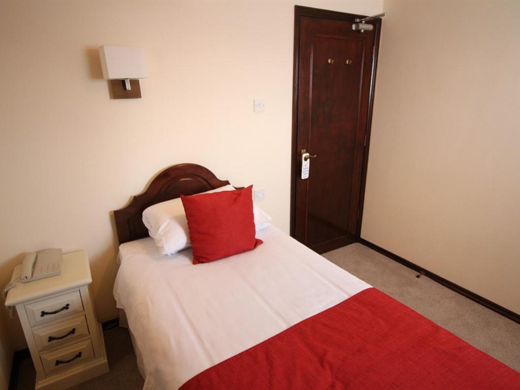 Pilgrims Hotel Canterbury Oda fotoğraf