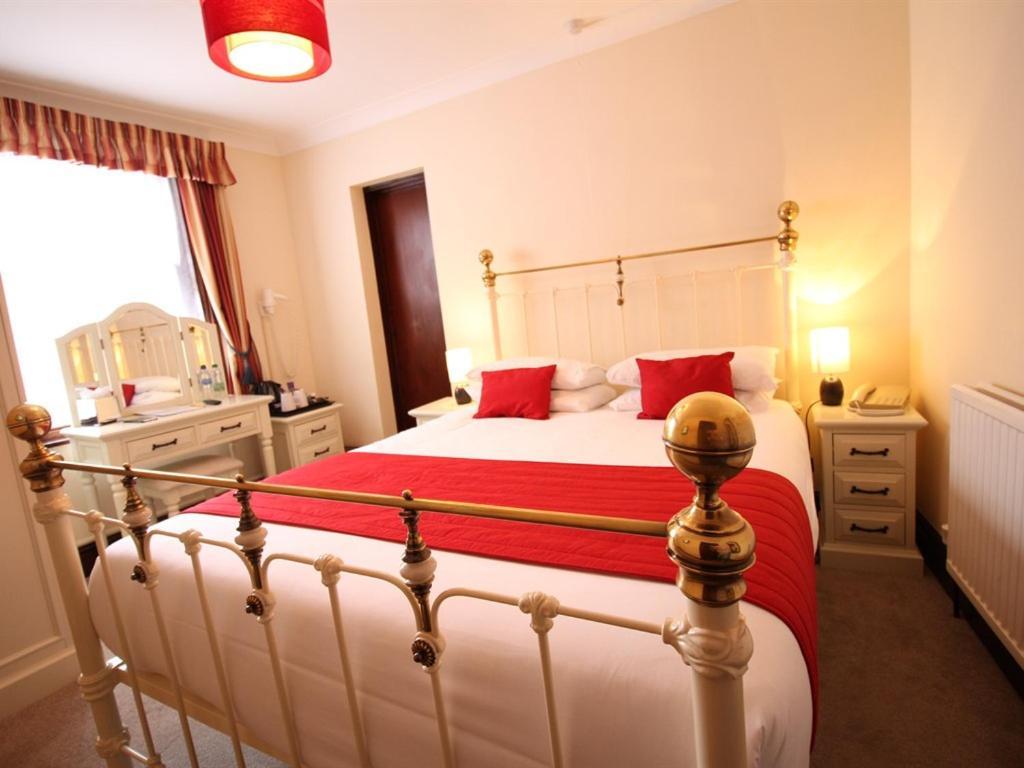 Pilgrims Hotel Canterbury Oda fotoğraf