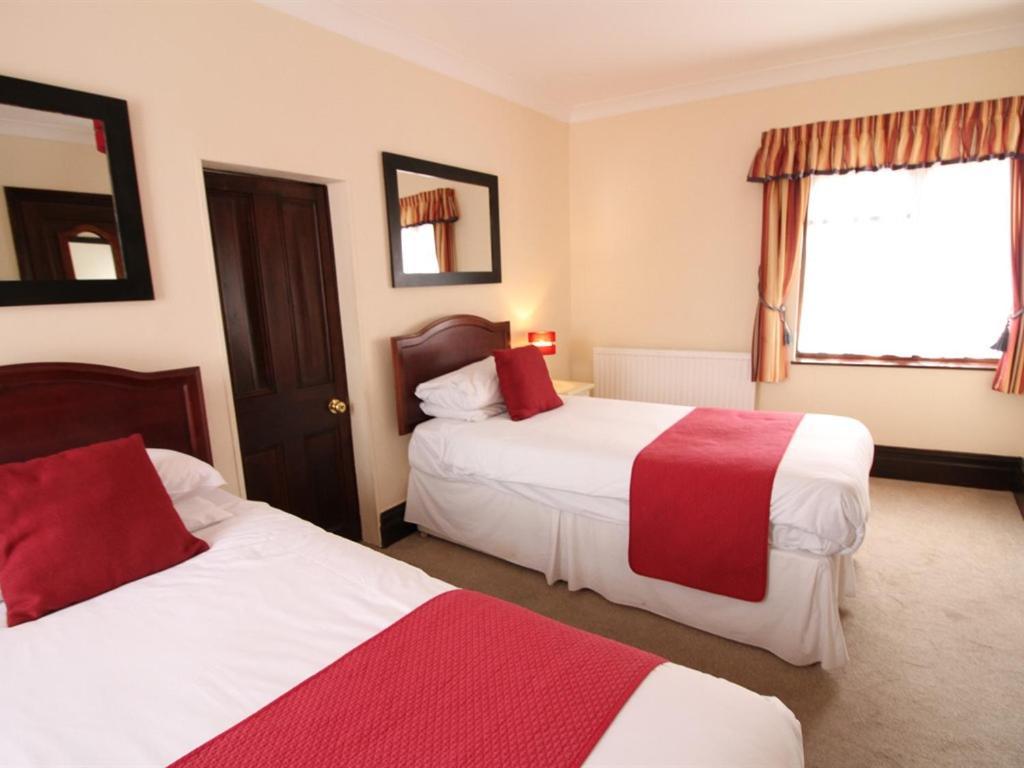 Pilgrims Hotel Canterbury Oda fotoğraf