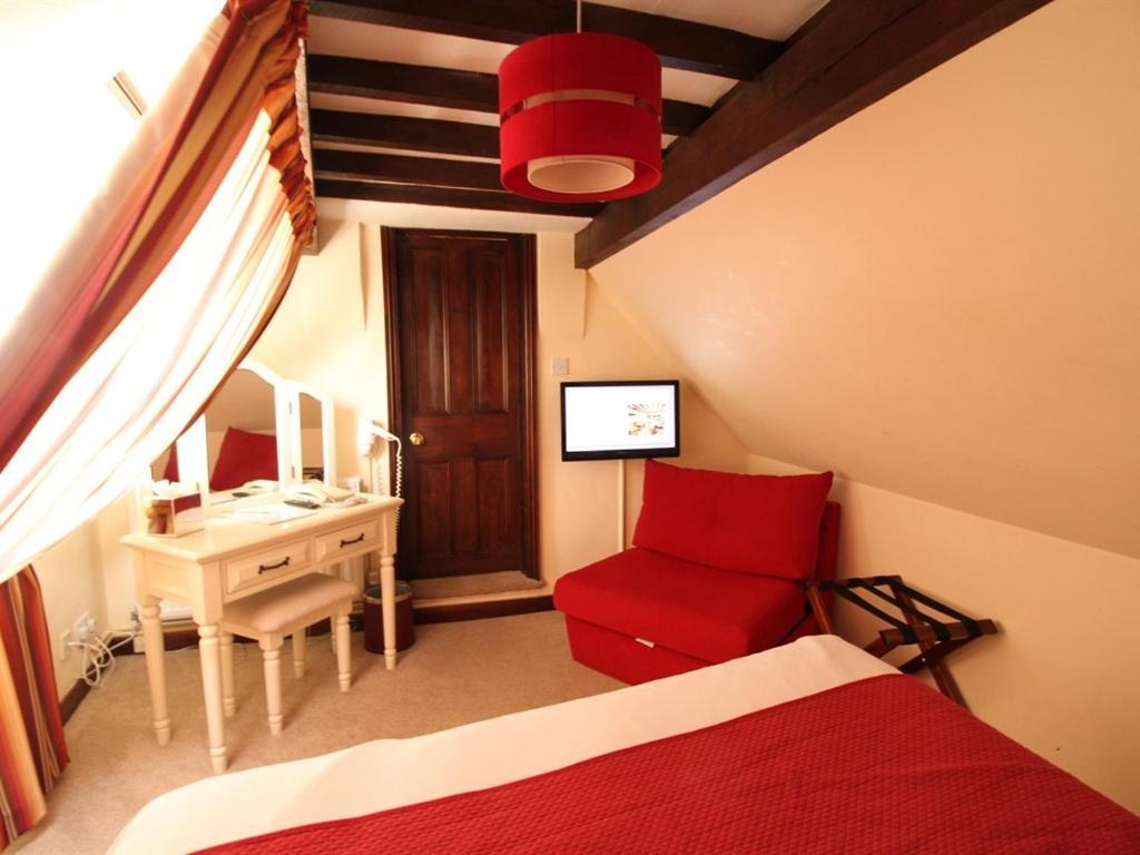 Pilgrims Hotel Canterbury Oda fotoğraf